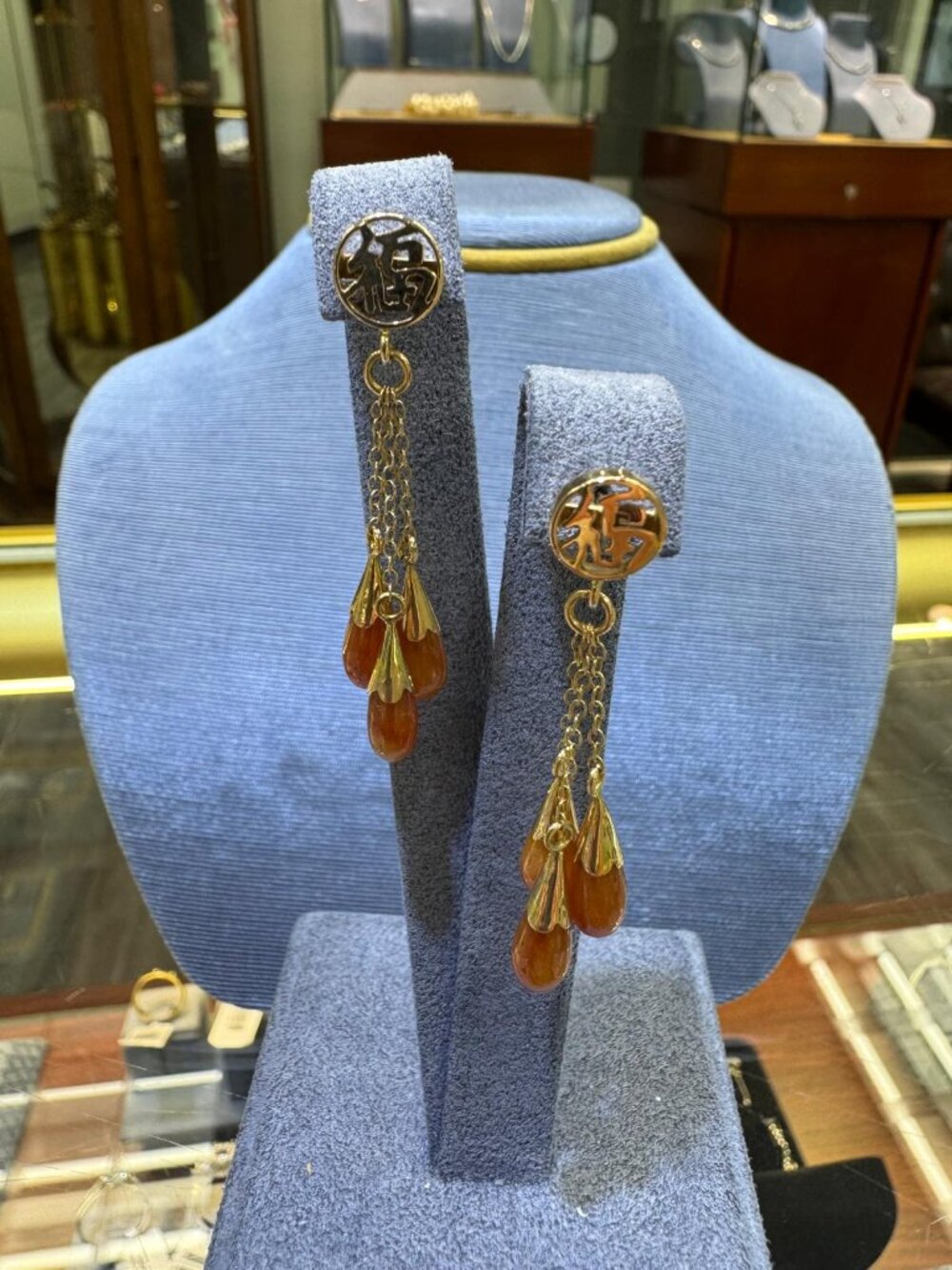 Vintage 14k Yellow Gold with 6 Natural Ambers Earrings